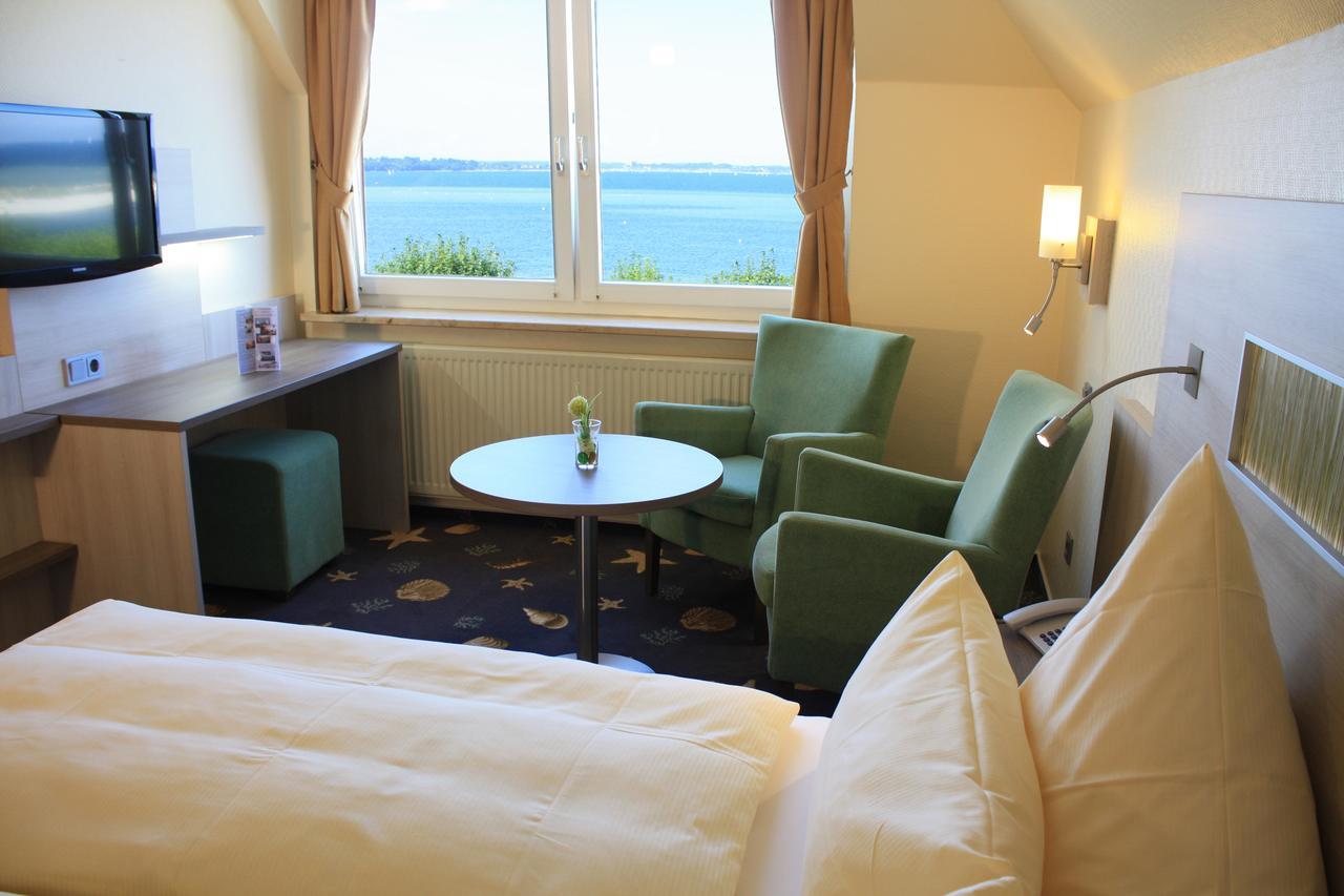 Seeterrassen 3* Laboe
